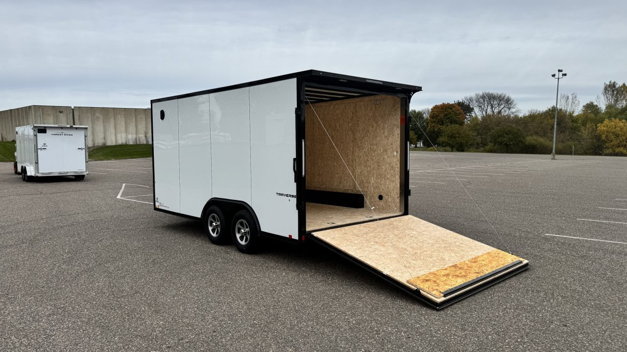 2026 Formula Trailers photo 8