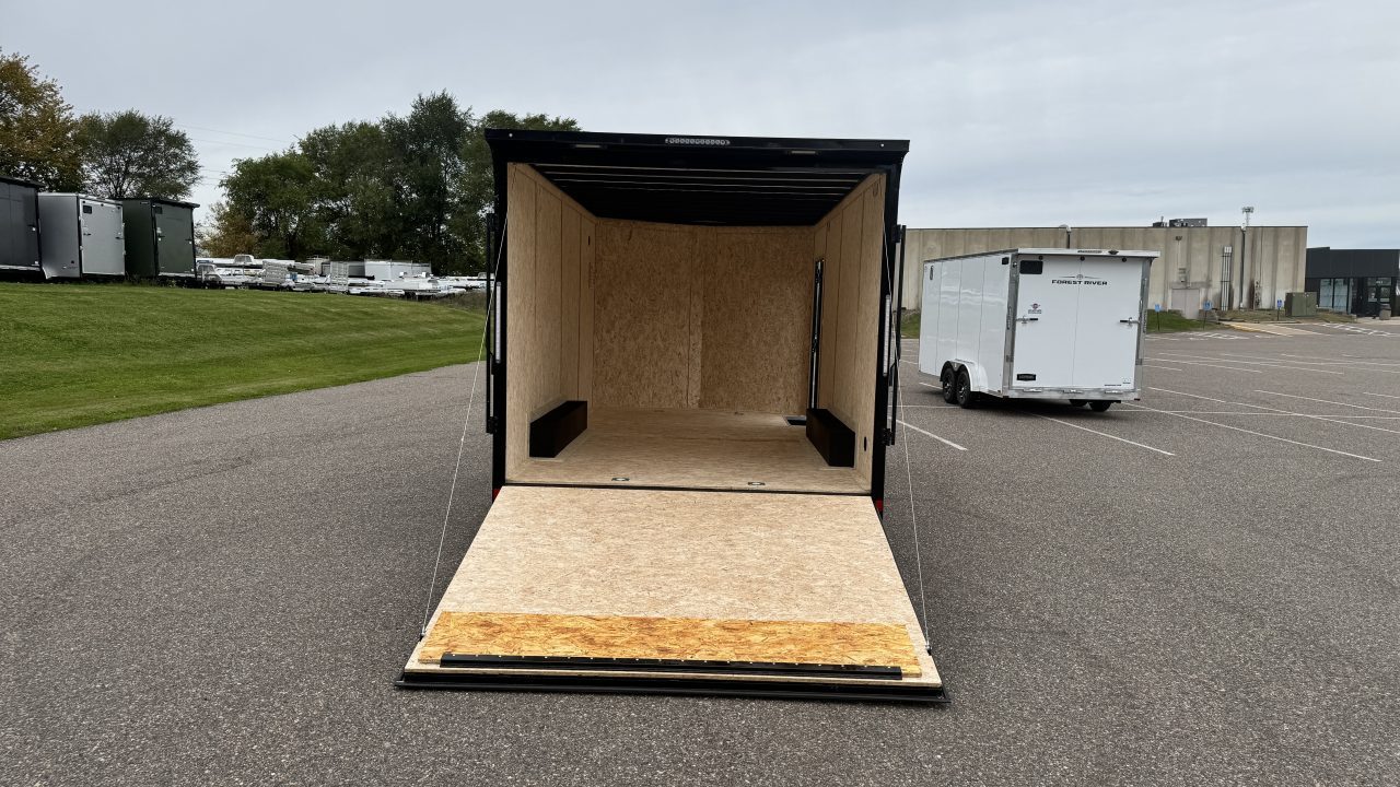 2026 Formula Trailers photo 9