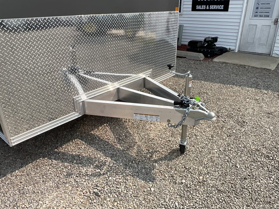 New 2027 ALCOM EZEC8.5X24CH-XLT-P Car / Racing Trailer