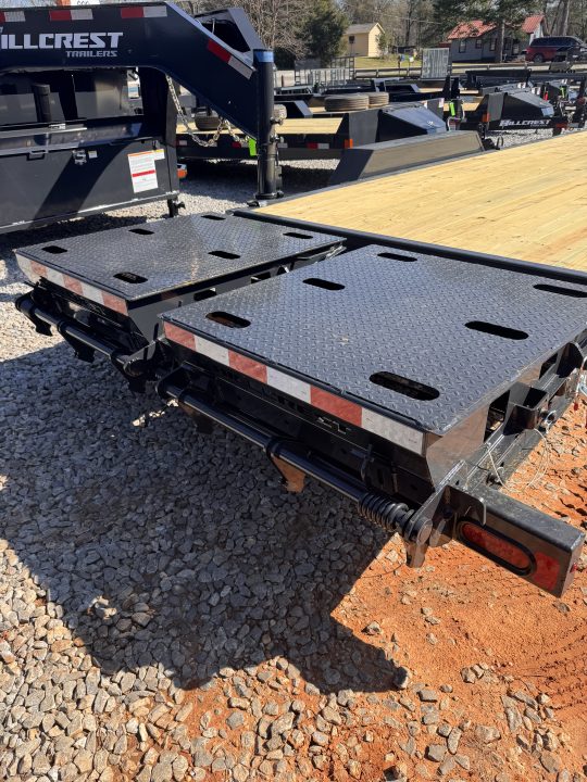 2026 Hillcrest Trailers photo 3