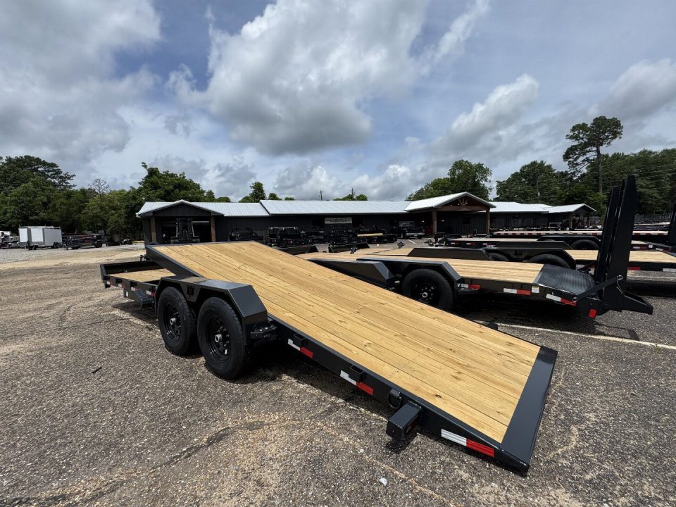 2027 Hillcrest Trailers photo 6