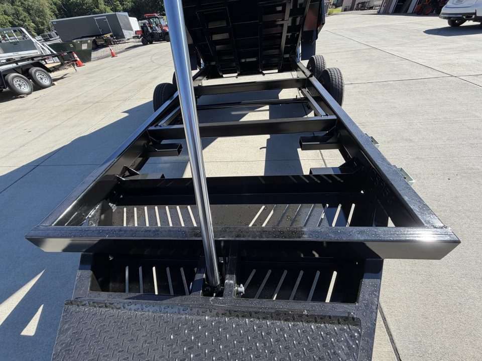 New 2026 Midsota 82" x 16' Versa Dump W/ Telescopic Cylinder - Hydraulic Jack - Side Swing Door (Spare Tire/Ramps/Tarp Included) - Black - 15,400# GVWR