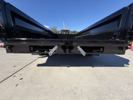 New 2026 Midsota 82" x 16' Versa Dump W/ Telescopic Cylinder - Hydraulic Jack - Side Swing Door (Spare Tire/Ramps/Tarp Included) - Black - 15,400# GVWR