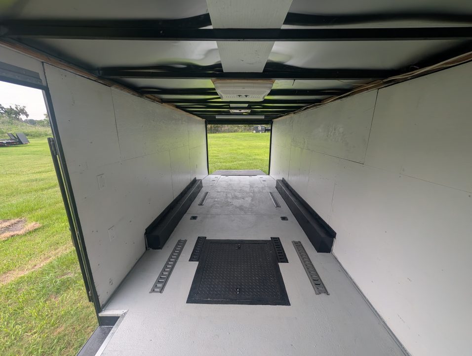 Used 1995 8.5X36 Pace American Race TRAILER