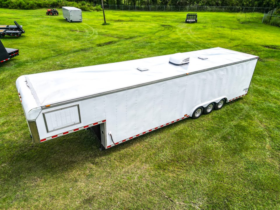 Used 1995 8.5X36 Pace American Race TRAILER