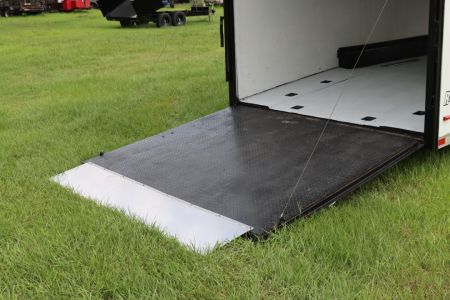Used 1995 8.5X36 Pace American Race TRAILER