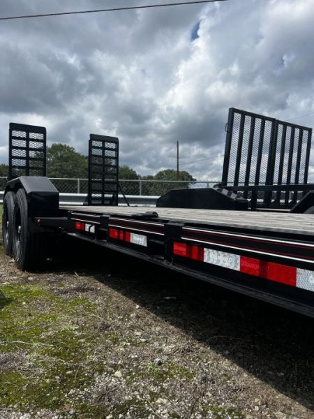 New 2026 Diamond C Trailers 82x20LPX207 Equipment Trailer