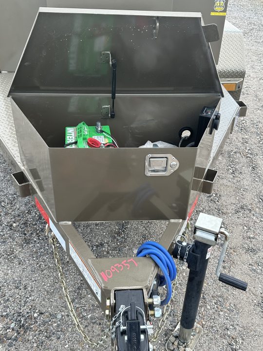 2026 Load Trail 550 Gallon Tank Trailer photo 4