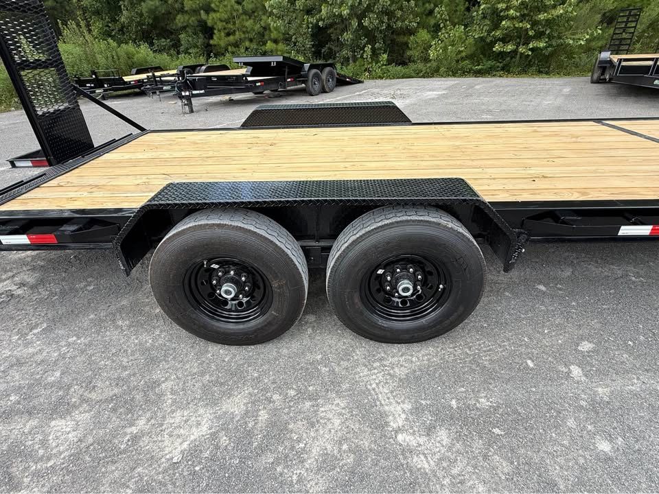 New 2026 Oak Ridge 7x20 16k Equipment Trailer