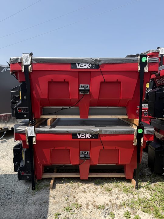 New 2026 BOSS 1.5 cu yd (VBX6000+) Salt Spreader w/ Auger