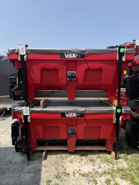 New 2026 BOSS 1.5 cu yd (VBX6000+) Salt Spreader w/ Auger