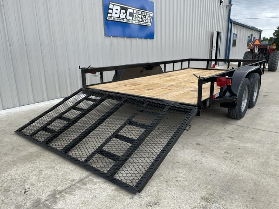 New 2026 C&M 82X16 ANGLE TOP UTILITY (2) 3500lb AXLES, GVWR 7000lbs, 4' GATE