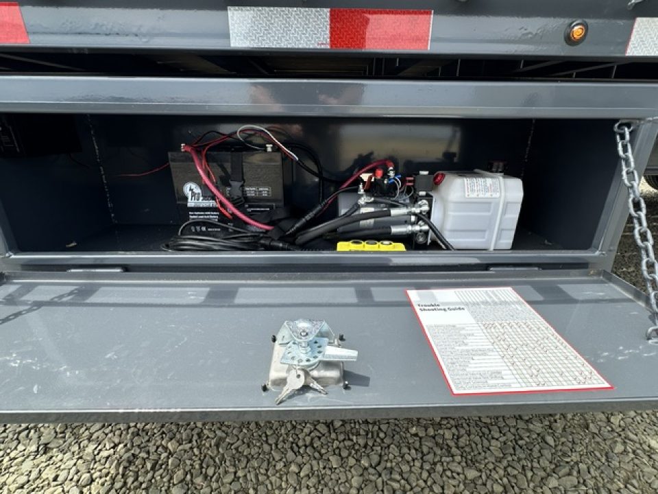 New 2027 Lamar Trailers FA 102X26/21K Tilt Trailer