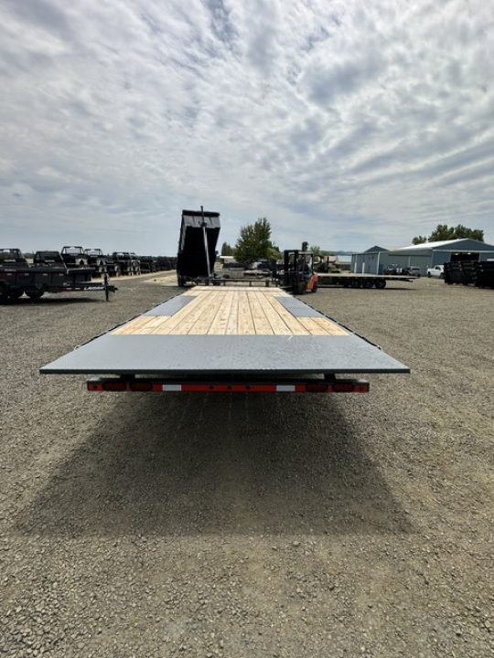 New 2027 Lamar Trailers FA 102X26/21K Tilt Trailer