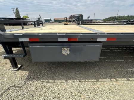 New 2027 Lamar Trailers FA 102X26/21K Tilt Trailer
