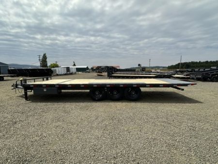 New 2027 Lamar Trailers FA 102X26/21K Tilt Trailer