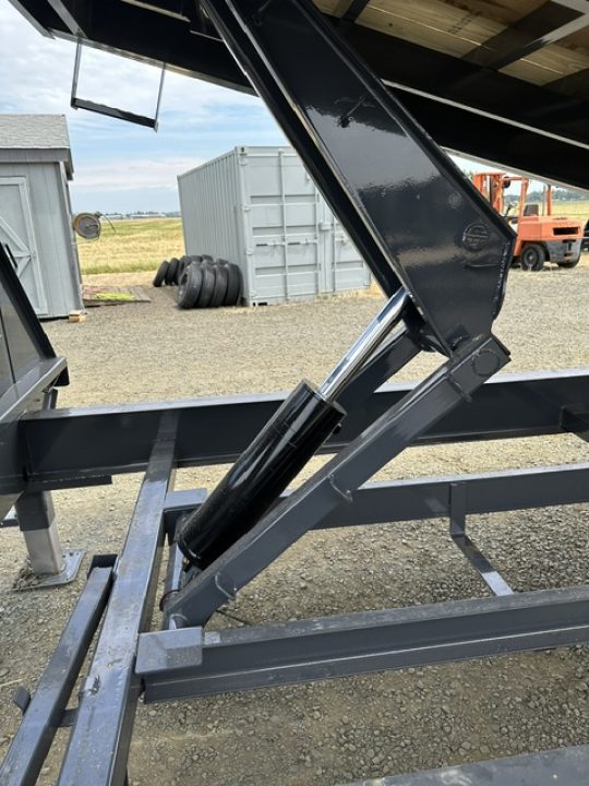 New 2027 Lamar Trailers FULL POWER Tilt Trailer 102X26/16K GOOSENECK