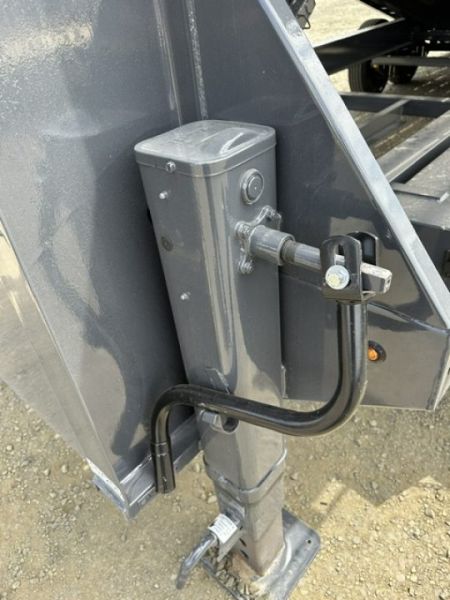 New 2027 Lamar Trailers FULL POWER Tilt Trailer 102X26/16K GOOSENECK