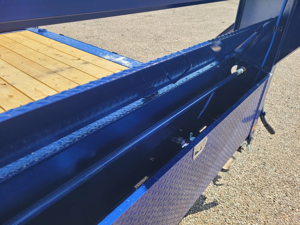 New 2027 Load Trail 83"x26' Gooseneck Triple Axle Tilt Trailer