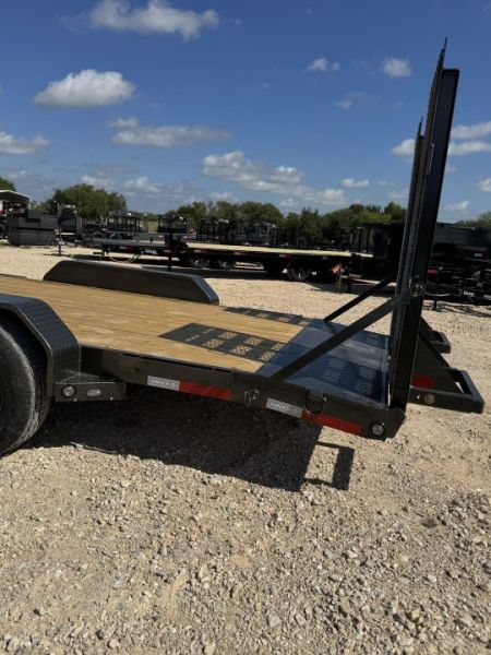 New 2027 MAXX-D C6X8320-7977 Equipment Trailer