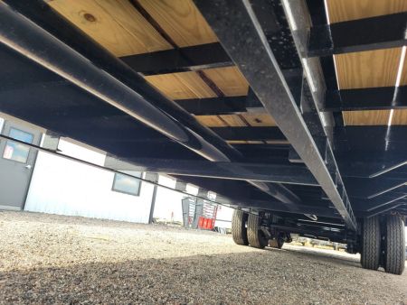 New 2027 Load Trail 102"x32' Gooseneck Deckover Trailer