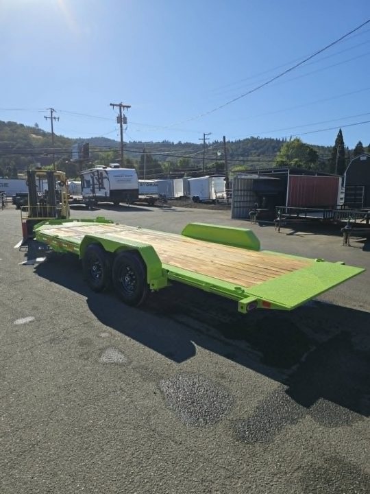 New SALE! SPLIT TILT 2027 Diamond C Trailers HDT207 82X20 Equipment Trailer 15500 GVWR LIME GREEN
