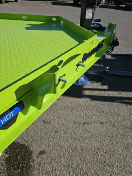New SALE! SPLIT TILT 2027 Diamond C Trailers HDT207 82X20 Equipment Trailer 15500 GVWR LIME GREEN
