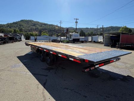 New DECKOVER 2026 Diamond C Trailers DET207 20' X 102" 15500 GVWR FULL TILT BLUETOOTH HYDRAULIC JACK UPGRADED ONYX BLACK TRAILER