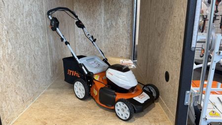 New 2026 Stihl RMA 510 V Lawn Mowers