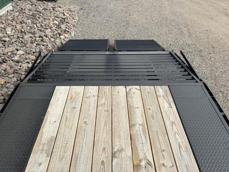 New 2027 24' x 8" 21k PJ Triple Axle Deckover Trailer