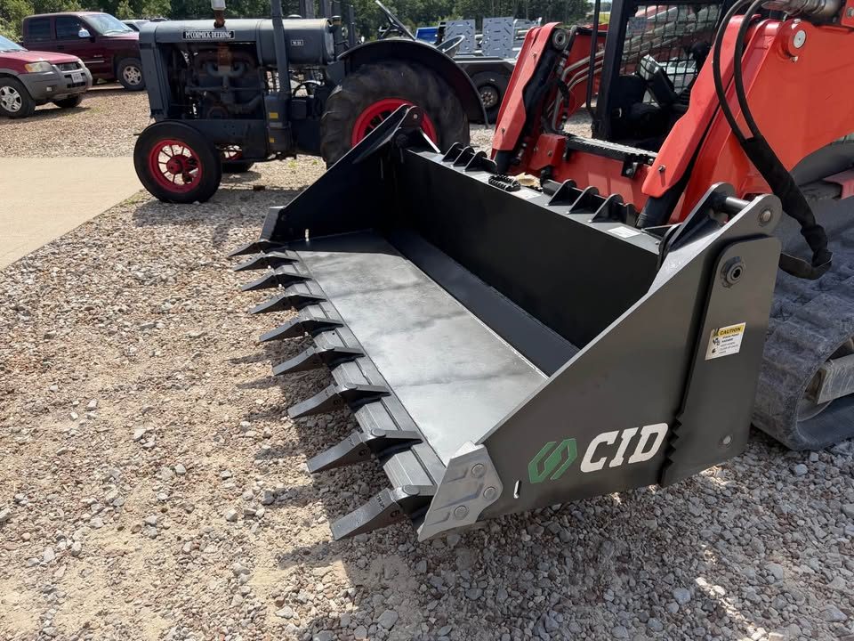 New CID 4N1 HD Tooth Bucket 84"