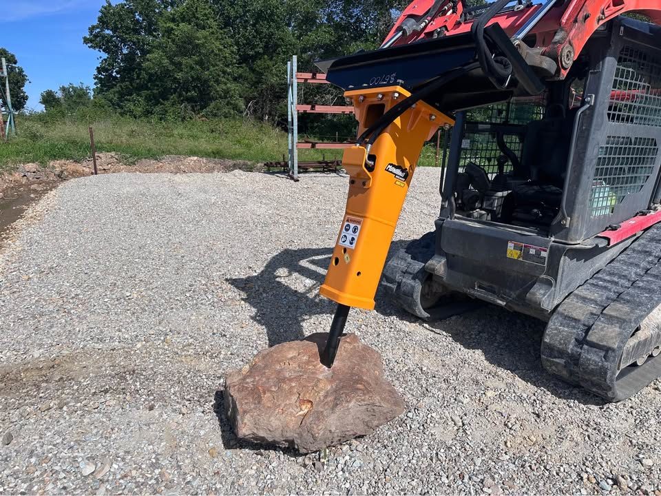 New Montana rock breaker MB750