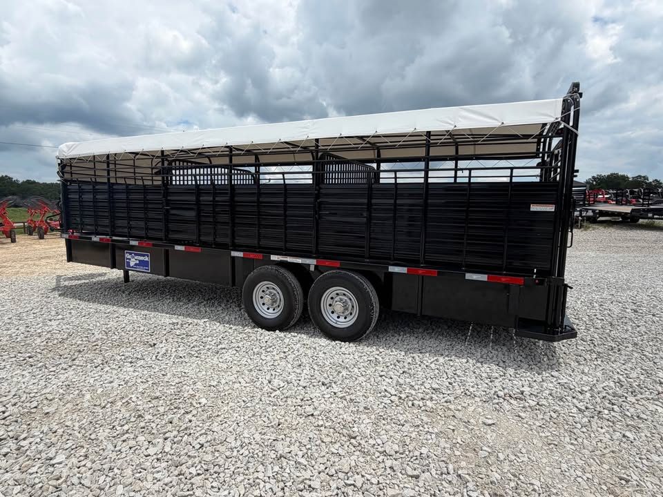 New 2026 Gooseneck 24"x7" Gooseneck Stock Trailer