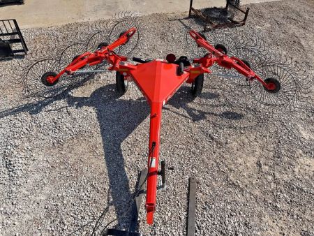 New 2026 KUHN SR 108 Hay Rake