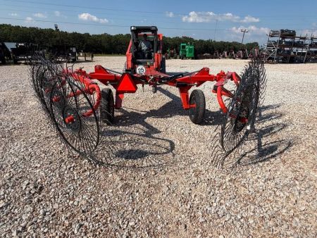 New 2026 KUHN SR 108 Hay Rake