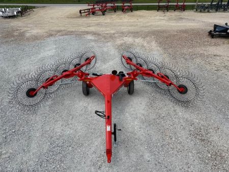 New 2026 Kuhn SR 110 Hay Rake