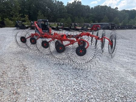New 2026 Kuhn SR 110 Hay Rake