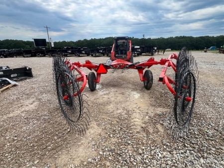 New 2026 Kuhn SR 112 Hay Rake