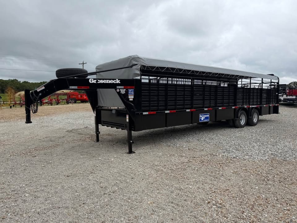 New 2026 Gooseneck 32" dual tandem stock trailer