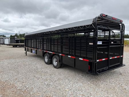 New 2026 Gooseneck 32" dual tandem stock trailer