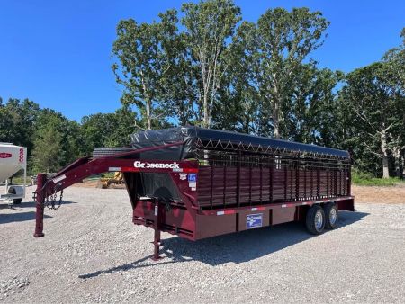 New Gooseneck stock trailer