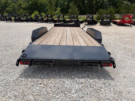 New 2026 Hillcrest 20" Car hauler 7k