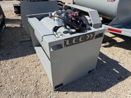 New LEE 100 gal fuel tank