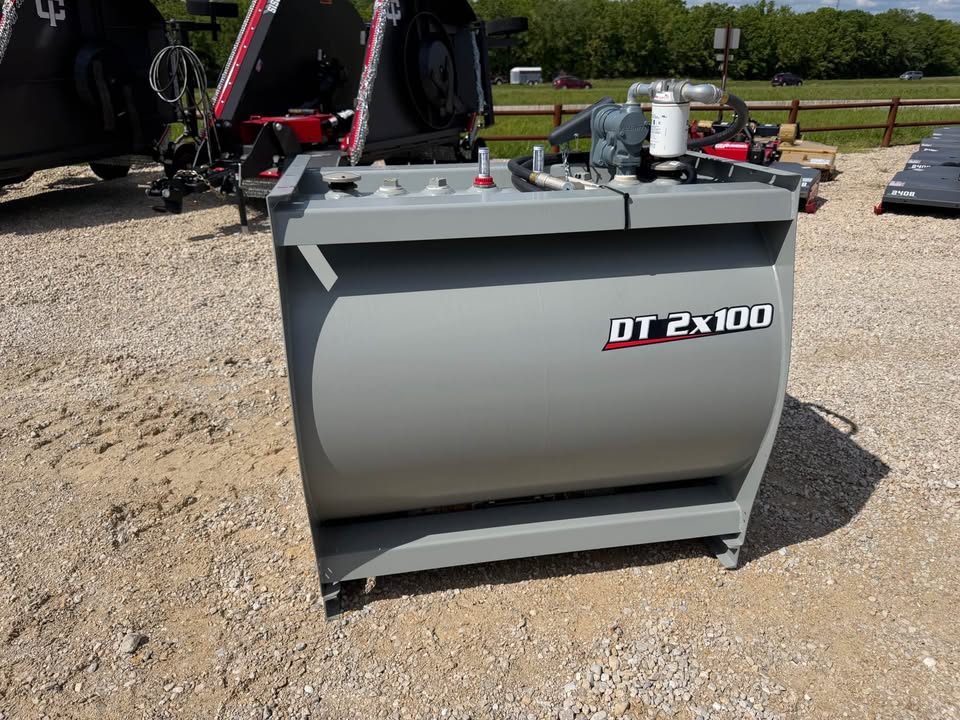 New 2026 Lee DT 2x100 Fuel tank