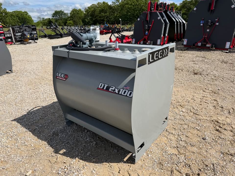 New 2026 Lee DT 2x100 Fuel tank