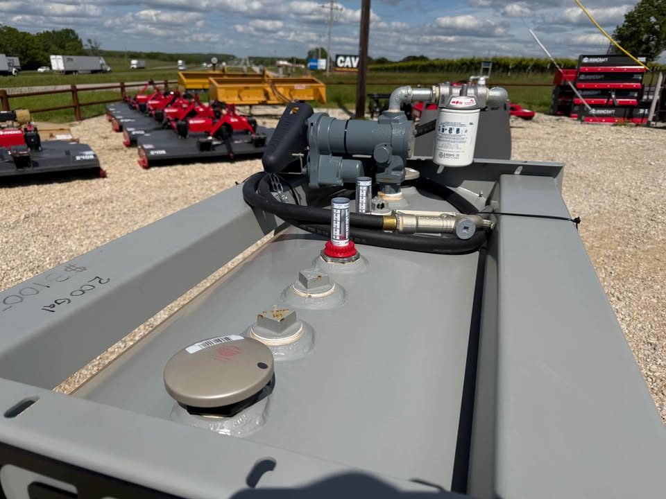 New 2026 Lee DT 2x100 Fuel tank