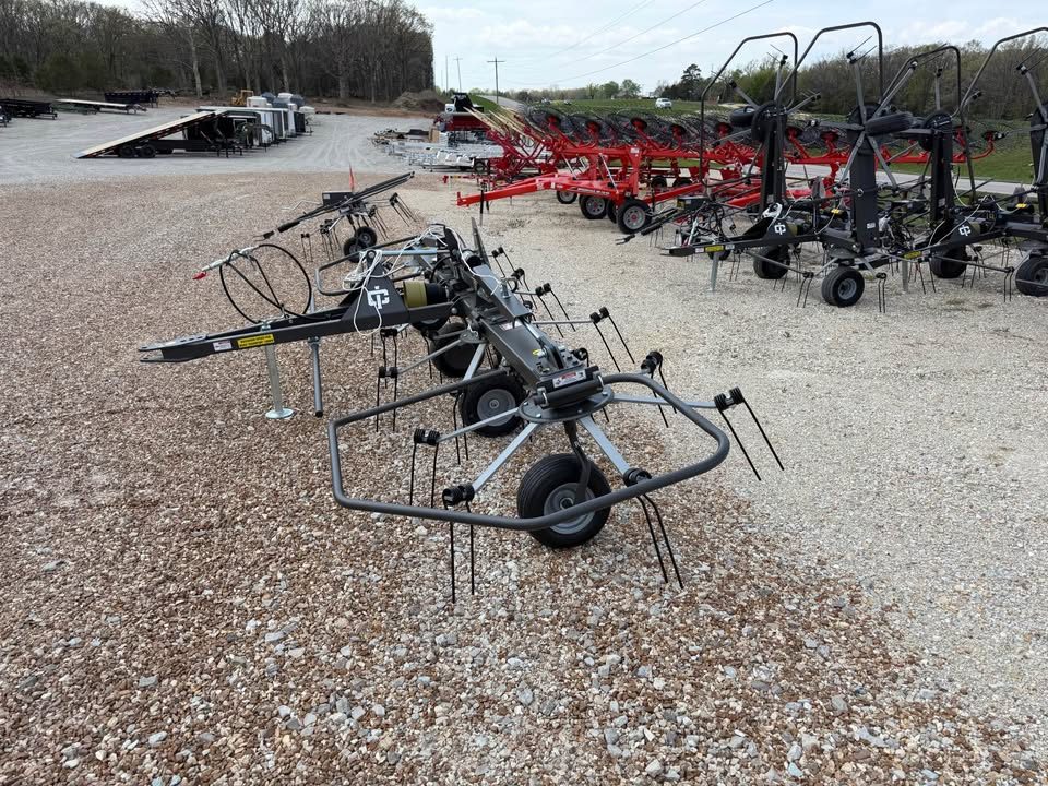 New 2026 Ironcraft t417 17" tedder