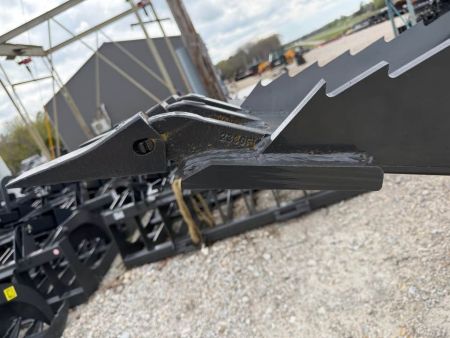 New CID Extreme Stump Bucket
