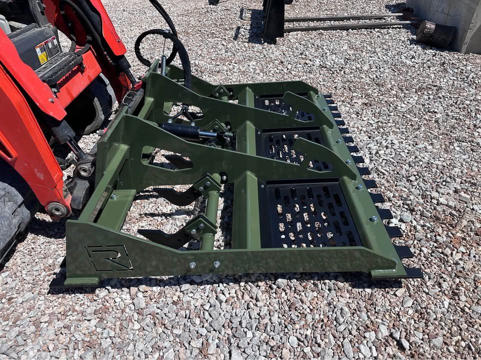 New 2026 Roadrunner Land leveler