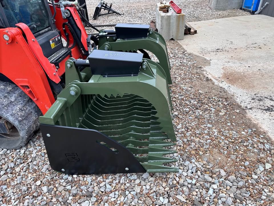 New Rock grapple skid steer